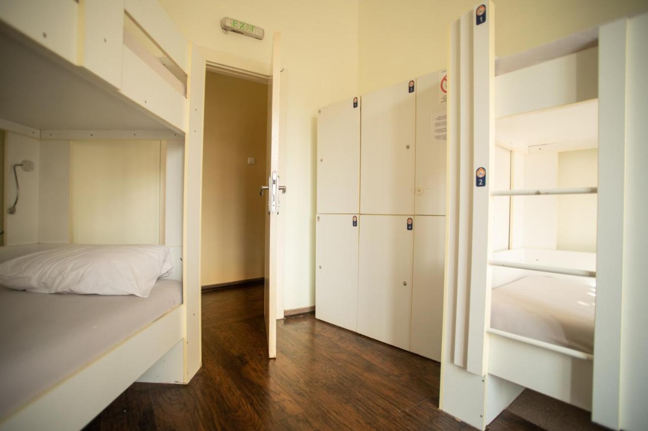 All In Hostel Belgrad Exterior foto